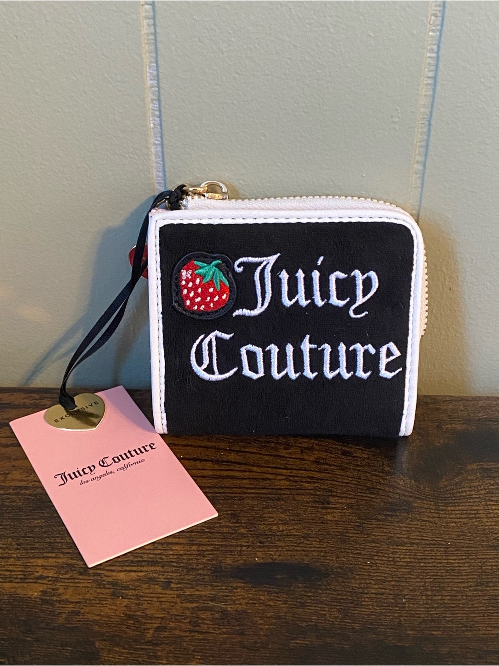 Juicy Couture Black Strawberry Zip Wallet NWT - Picture 2 of 8